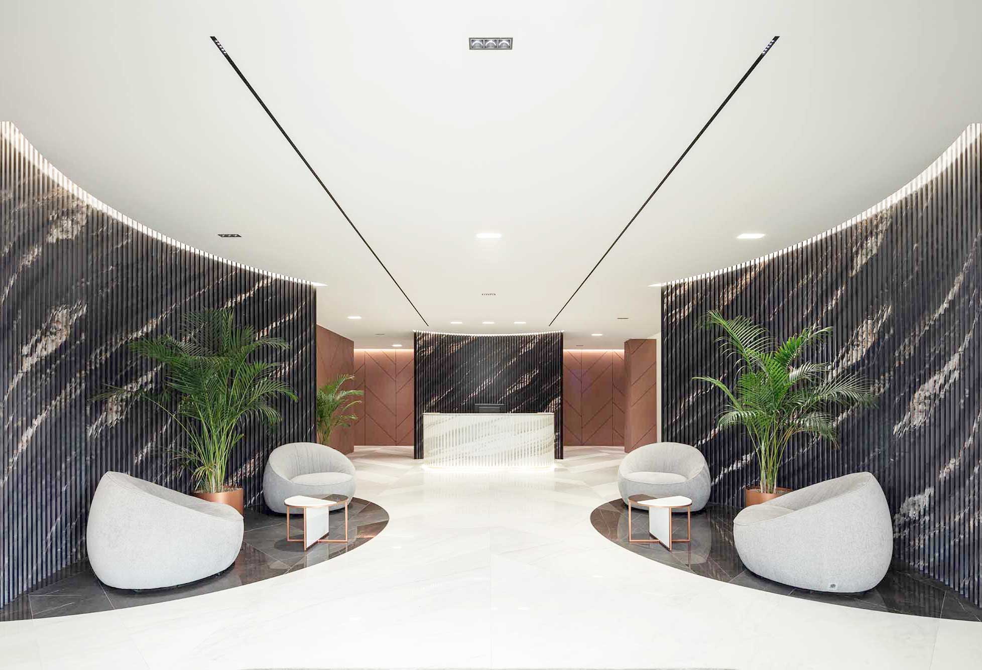 Neugestaltung der Innenräume des Fiandre-Hauptsitzes von Iosa Ghini Associati