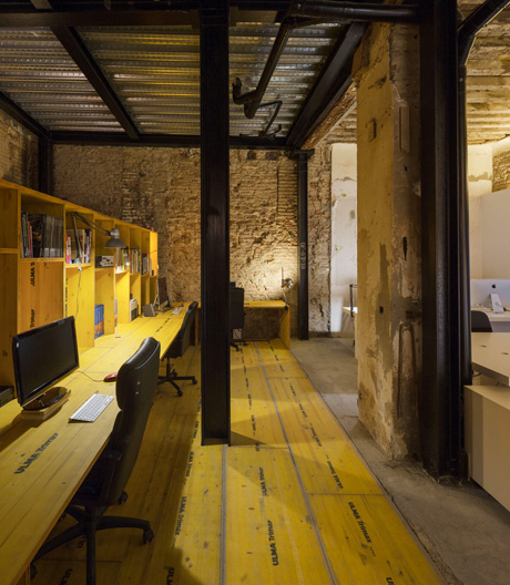 Überlappung von Alt und Neu: Studio vom Architekturbüro CUAC in Granada.