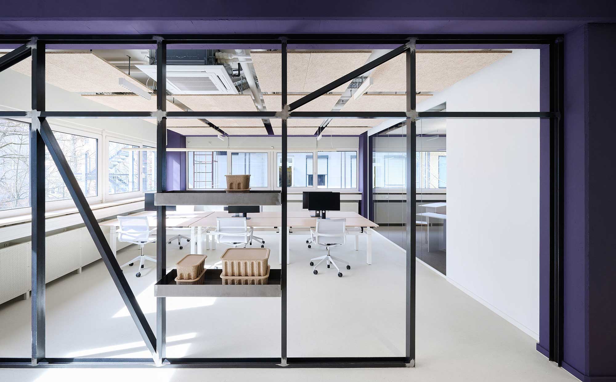 Büro mit Tatami-Raum von INpuls in München