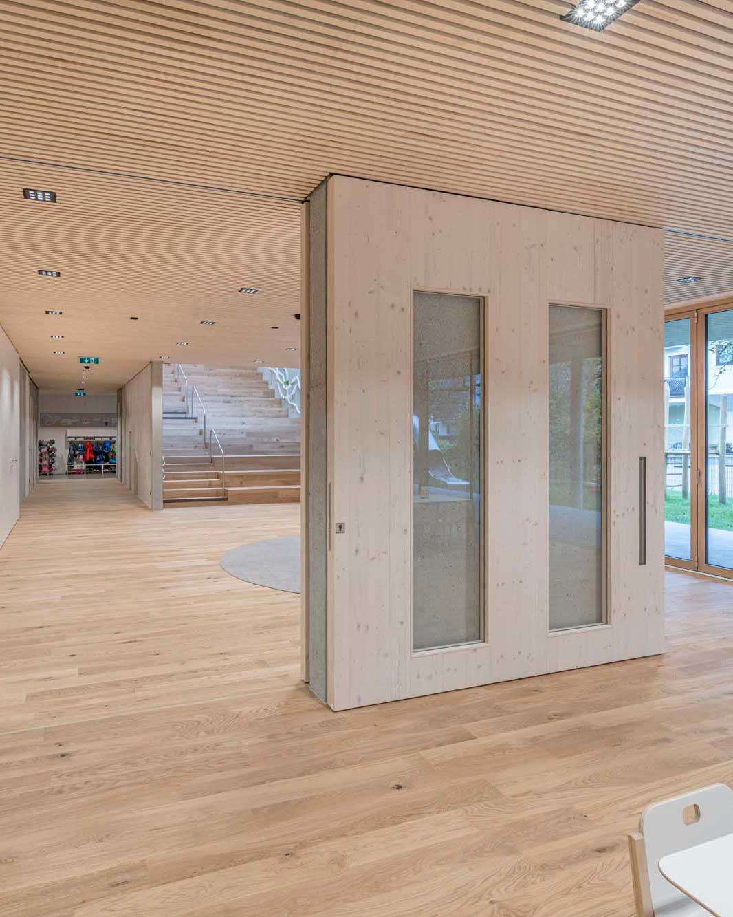 Kita mit gesundem Raumklima in Thalgau von architekten schoenberger