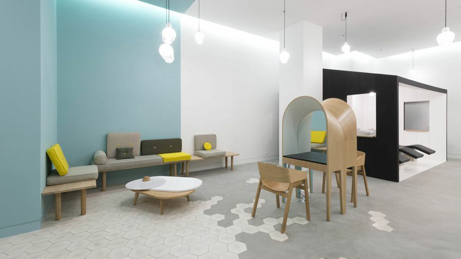 Haare waschen in der Fischerhütte: neuer Friseursalon in Marseille.