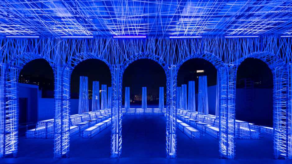 Dialog zwischen Realität und Vergangenheit: Alberto Caiolas Dachterrassenbar Nyx in Shanghai.