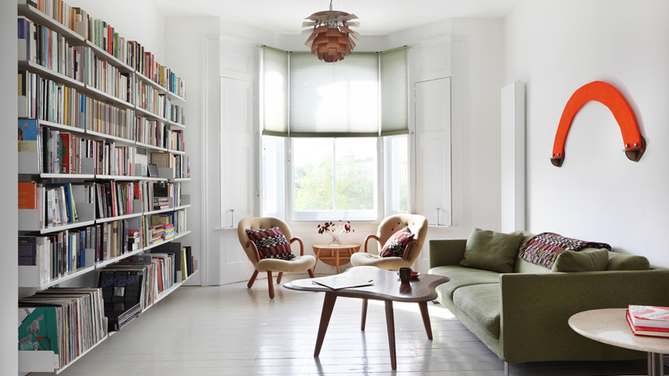 In London hat das Büro Paul Archer Design ein enges Reihenhaus verwandelt.