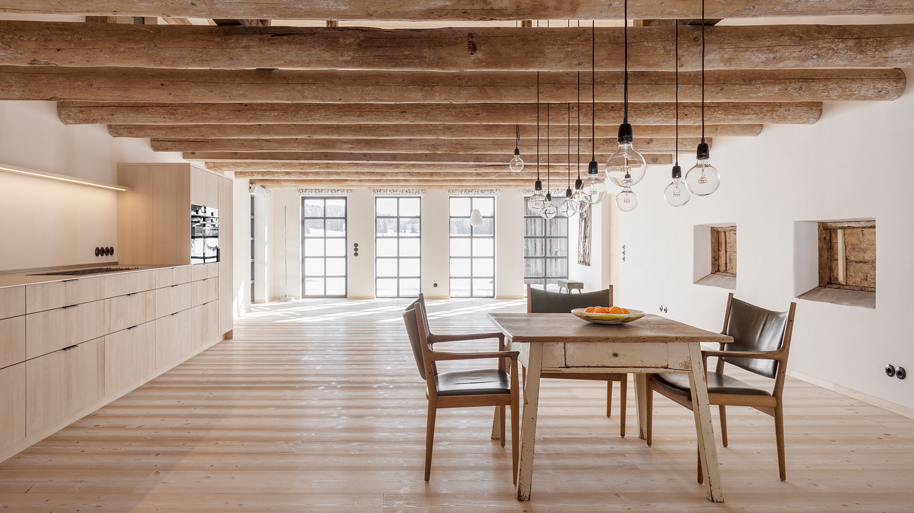 Ein sensibel renoviertes Bauernhaus von Hafner Bau