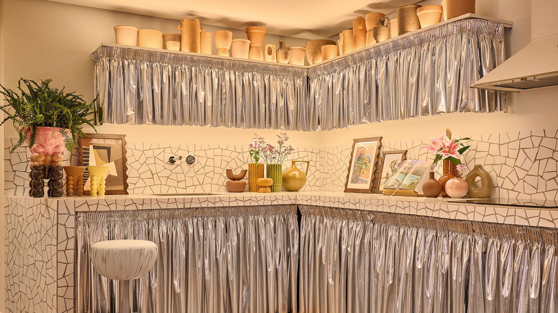 Zwei mediterrane Urlaubsapartments von Masquespacio