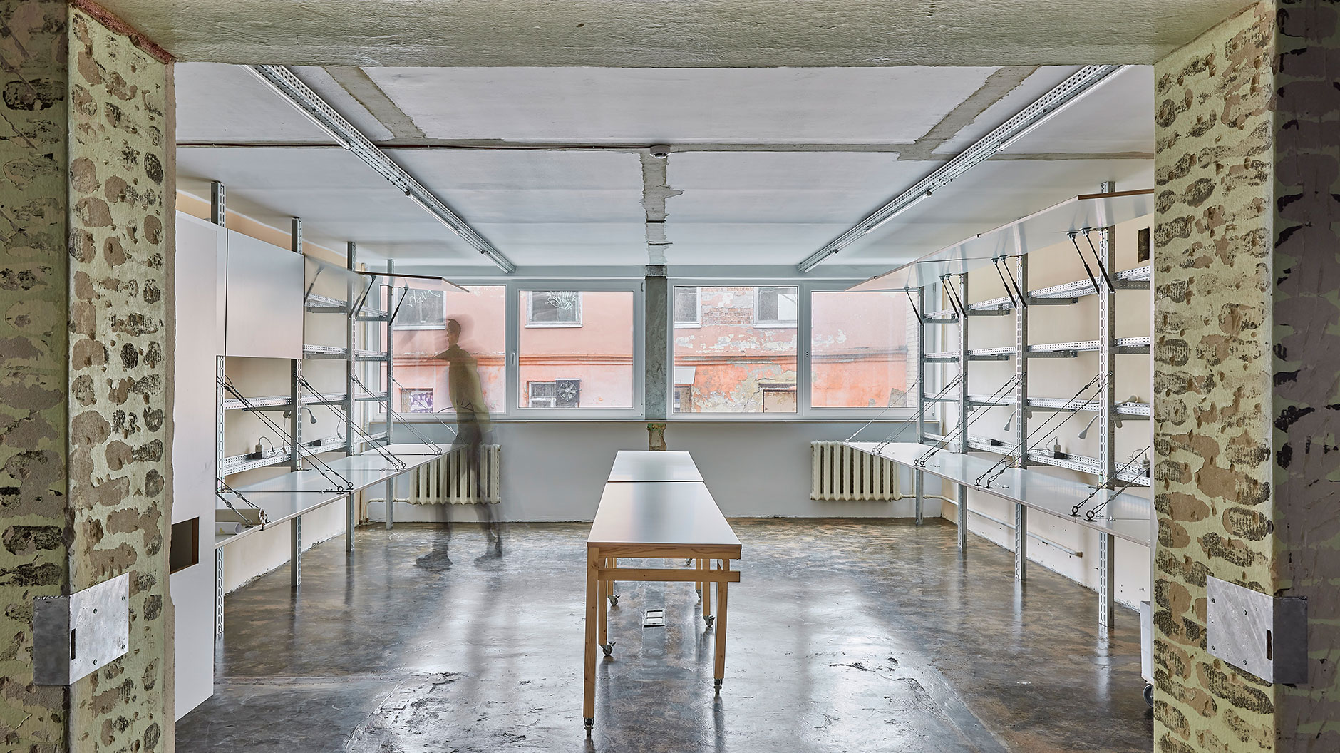 Club-Galerie-Office von ŠA Atelier für die litauische Architekturstiftung