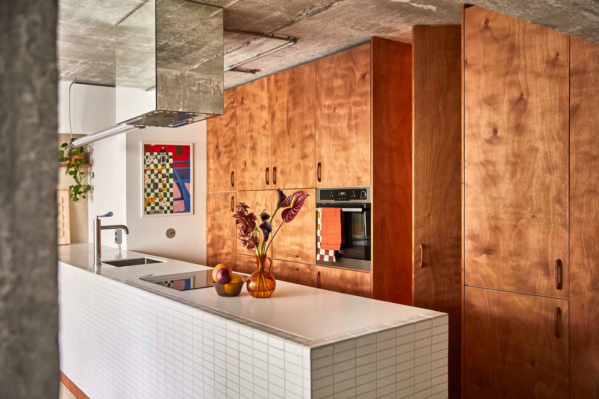 Umbau einer Pariser Siebzigerjahre-Wohnung von Augure Studio