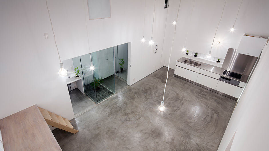 Licht ins Schwarze: Yoshiaki Yamashita hat in Osaka ein Minihaus gebaut, das sich abschottet und doch keine dunkle Höhle ist.