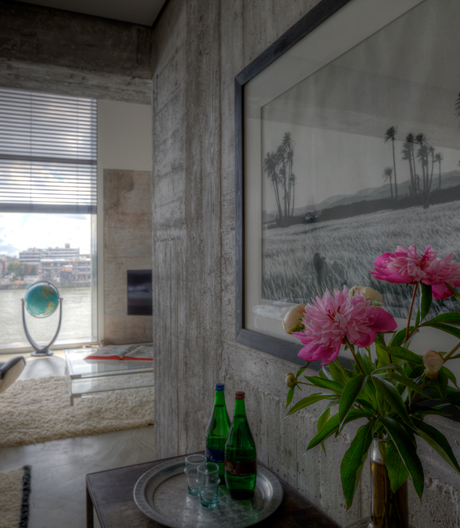 Mit Gefühl und Teppichboden: Dieser Getreidespeicher führt jetzt ein zweites Leben als Boutiquehotel und Architekturbüro.