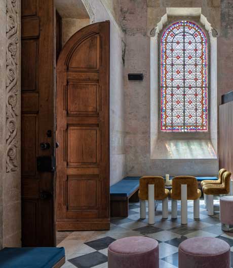 John Pawson hat in Jaffa ein Kloster in ein Boutiquehotel verwandelt