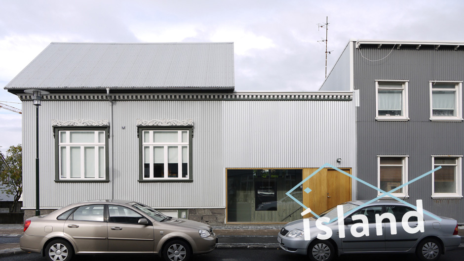Spektakulär zurückhaltend: das neue Galeriegebäude von Studio Granda für den Fotografen Sigurgeir Sigurjónsson.
