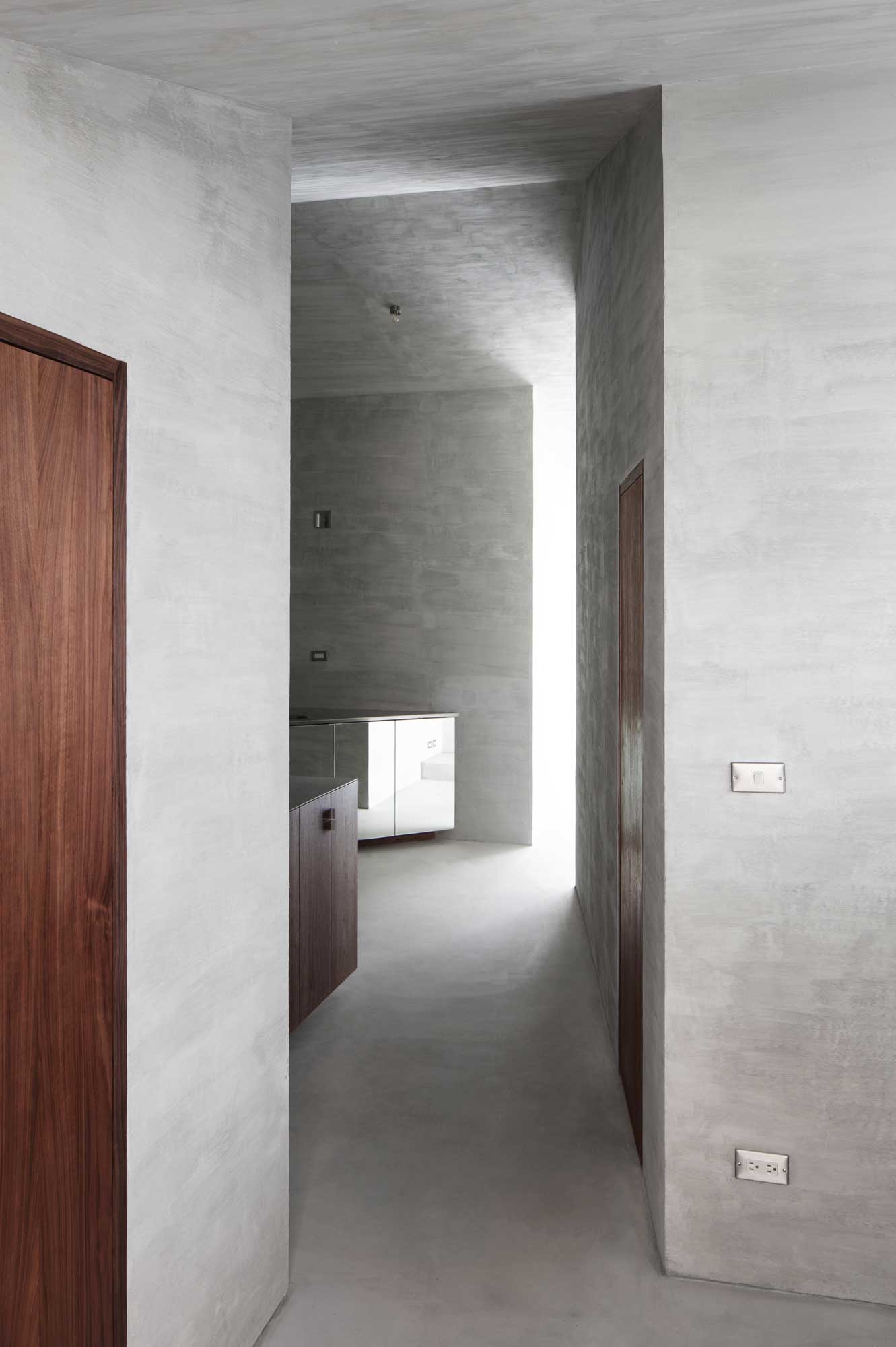 Puristisches Rooftop-Apartment von unprofessional.studio in Taipeh