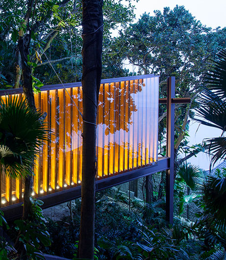 Beten mit Meerblick: Eine schwebend-leichte Kapelle in den Bergen von Rio de Janeiro.