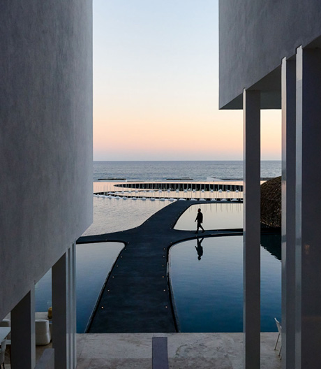 Mexikanisches Ferienresort von Miguel Angel Aragonés