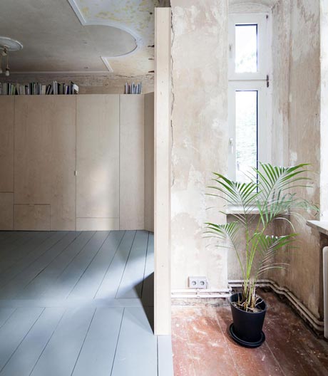 Gründerzeitwohnung in Berlin von Niklas Fanelsa
