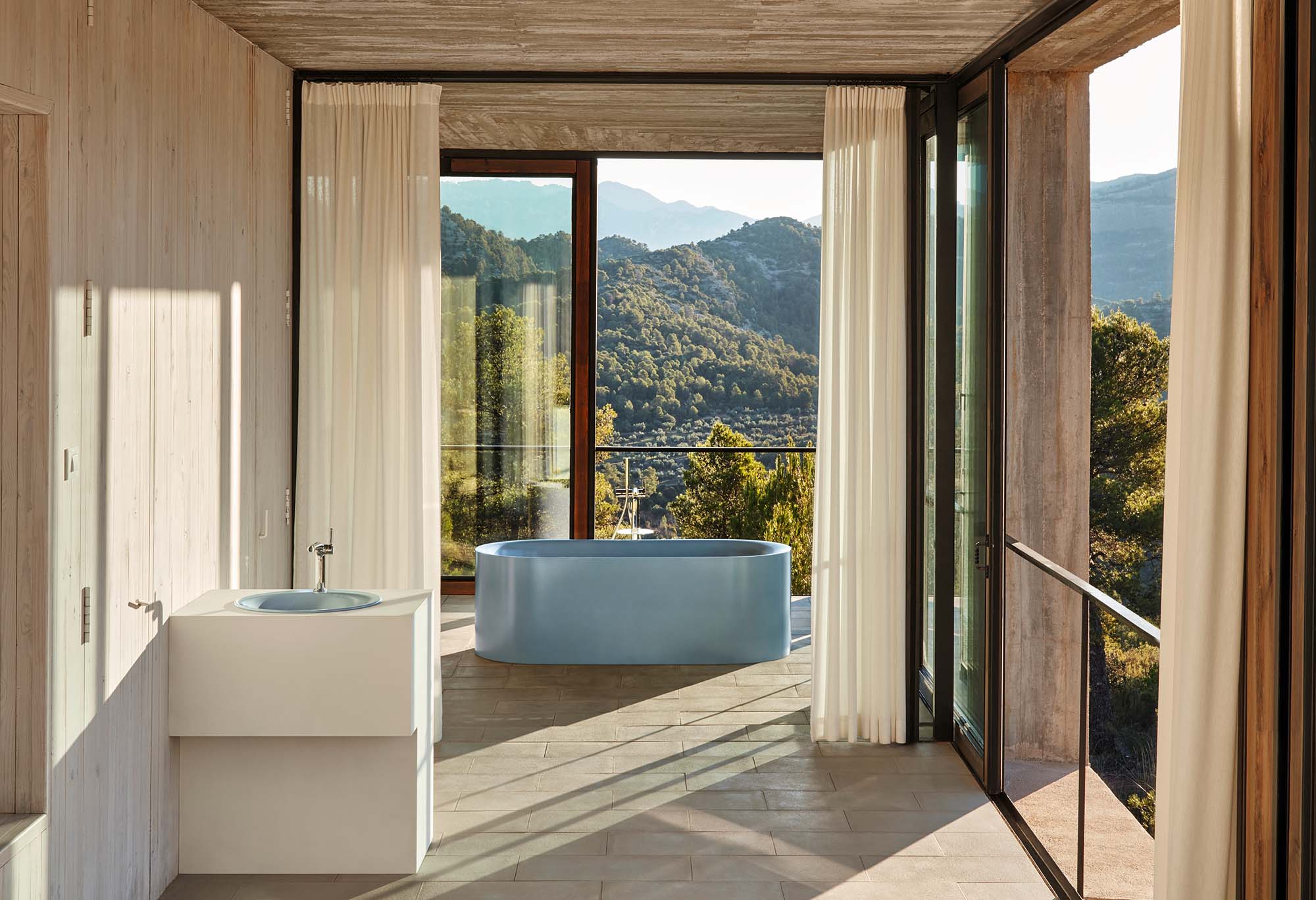 Bette präsentiert neues Farbkonzept