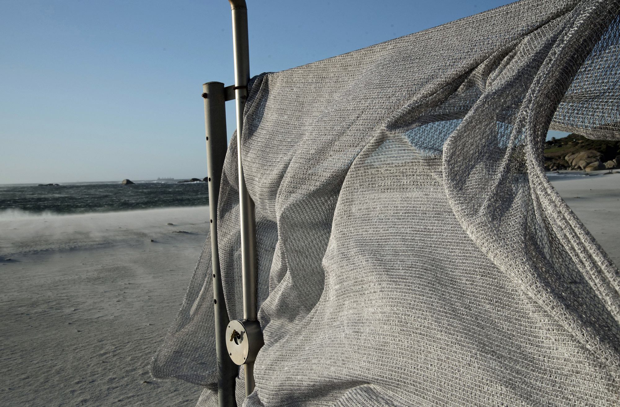 Camilla D. Fischbacher verwandelt Meeresplastik in Textilien