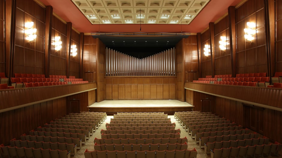 Stuhlfamilien von Horgenglarus für Theater, Oper und Kino