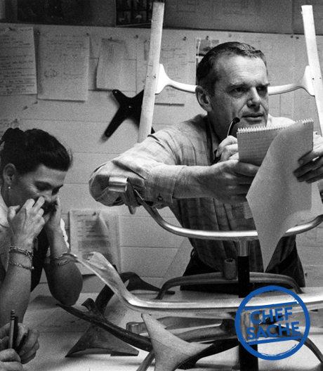 Sagenhaft erfolgreich: Auf dem Alu Chair von Ray und Charles Eames sitzen CEOs, Kanzlerinnen und Stararchitekten.