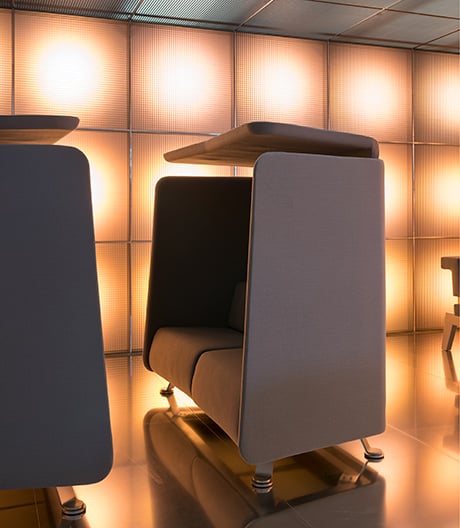Trotz Open Space kapselt man sich auch zunehmend im Büro ab. Ein Statusbericht von der Orgatec.