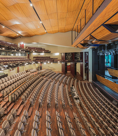 Ein neuer Freischwinger für den alten: Das Theater Basel bleibt seiner Sitztradition treu.