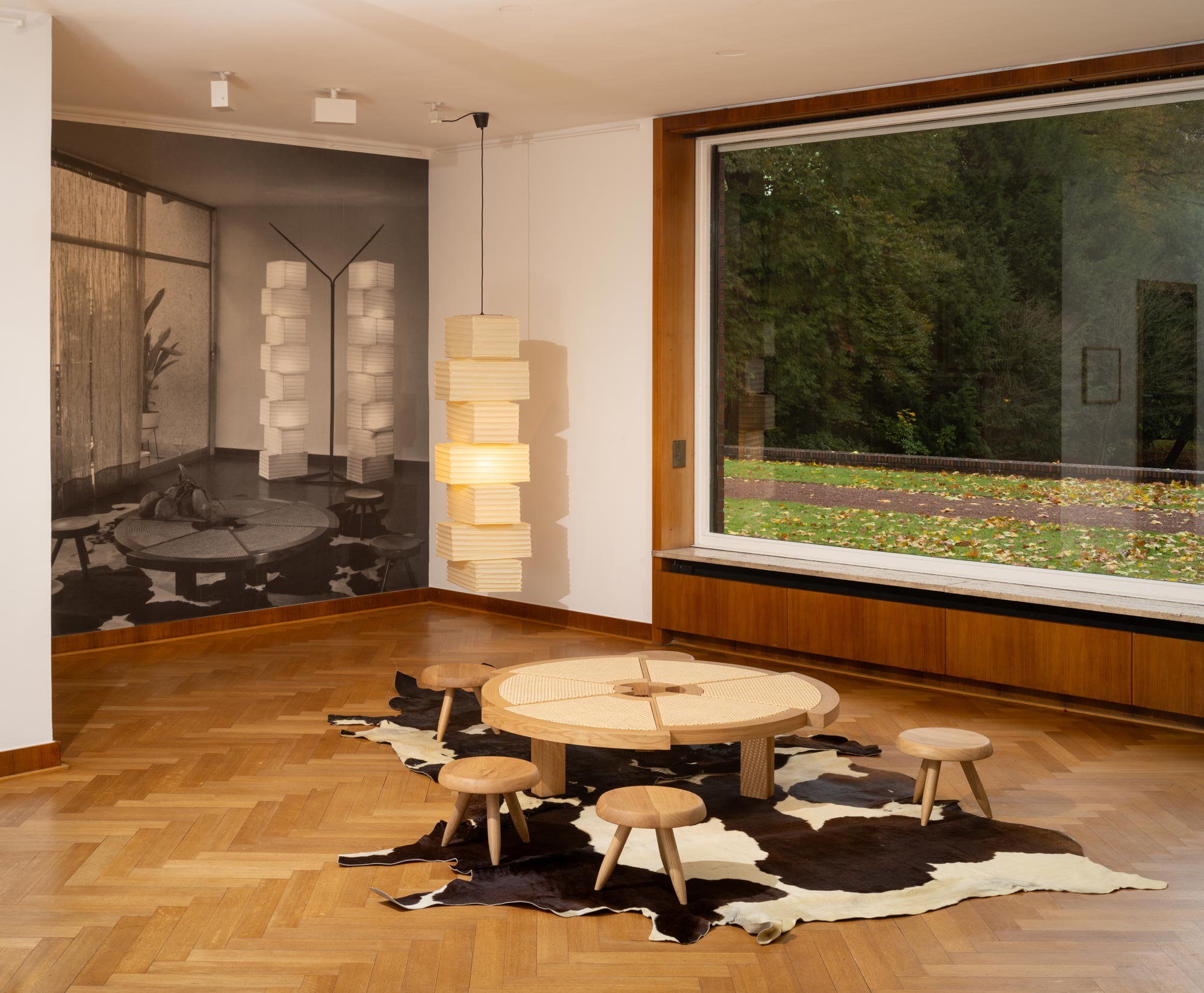 Erste Retrospektive von Charlotte Perriand in Deutschland eröffnet