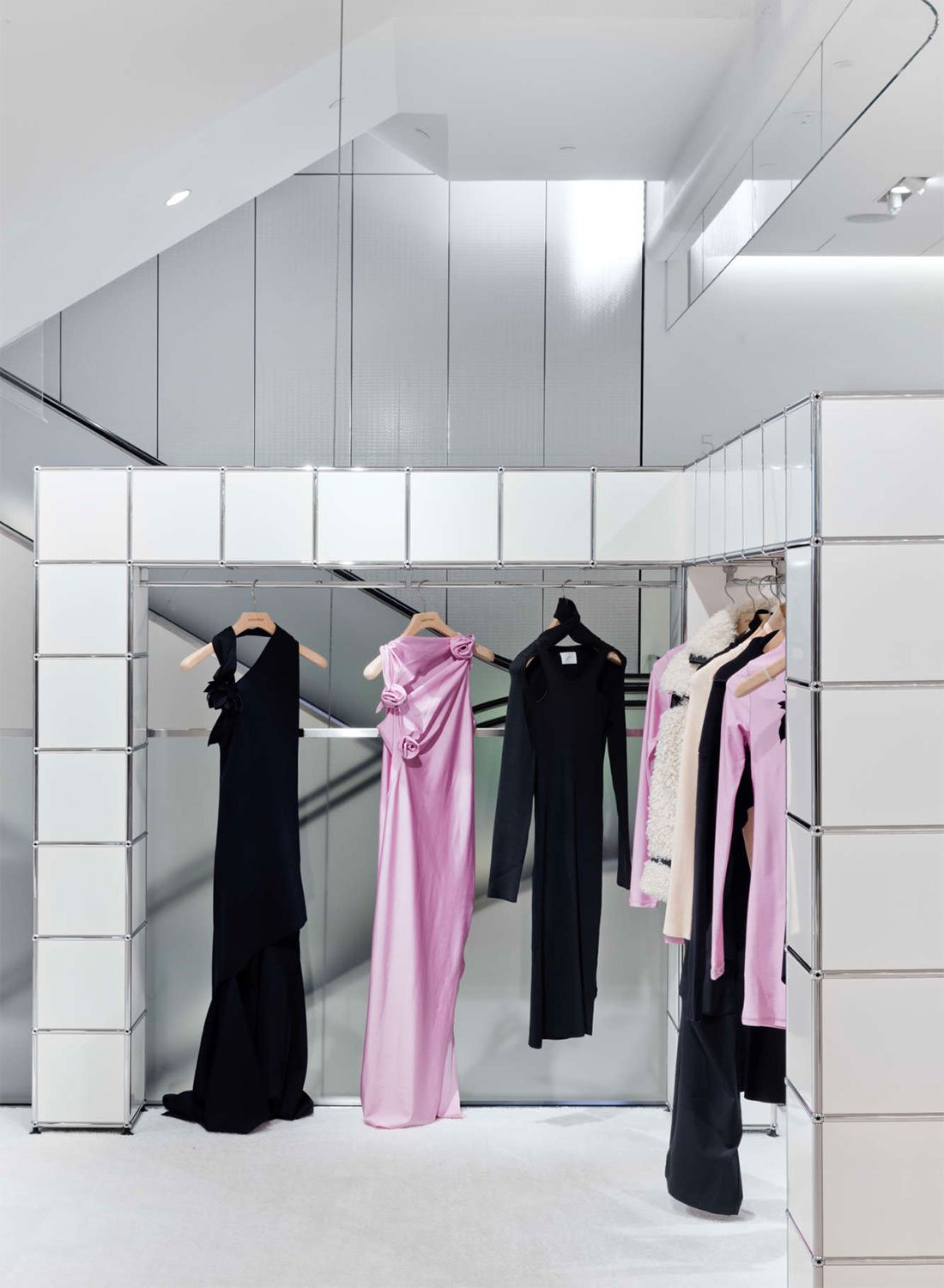 Flexible Möbel von USM für dynamische Shop-Konzepte