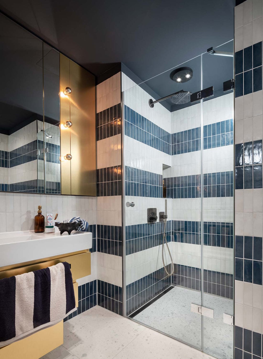 Bodengleiche Duschen und Entwässerung im Hafenpark Quartier Frankfurt