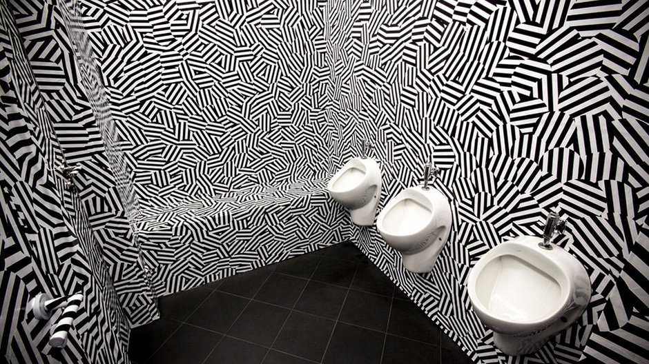 Die Toilette als ästhetisches Erlebnis: Ett La Benn mischen Berliner Waschräume auf.