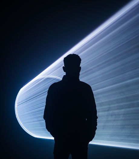 Schweben im Licht: Installation von United Visual Artists in Mailand.