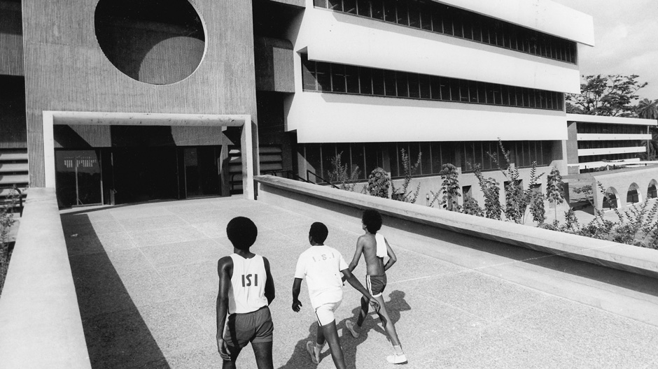 Das kosmopolitische Geflecht von Ideen und Einflüssen am Bauhaus.