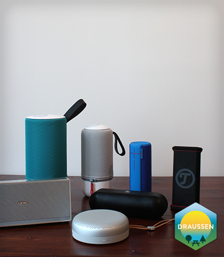 Satter Sound für unterwegs: Wir haben sechs Hersteller und ihre mobilen Lautsprecher für Sie getestet.