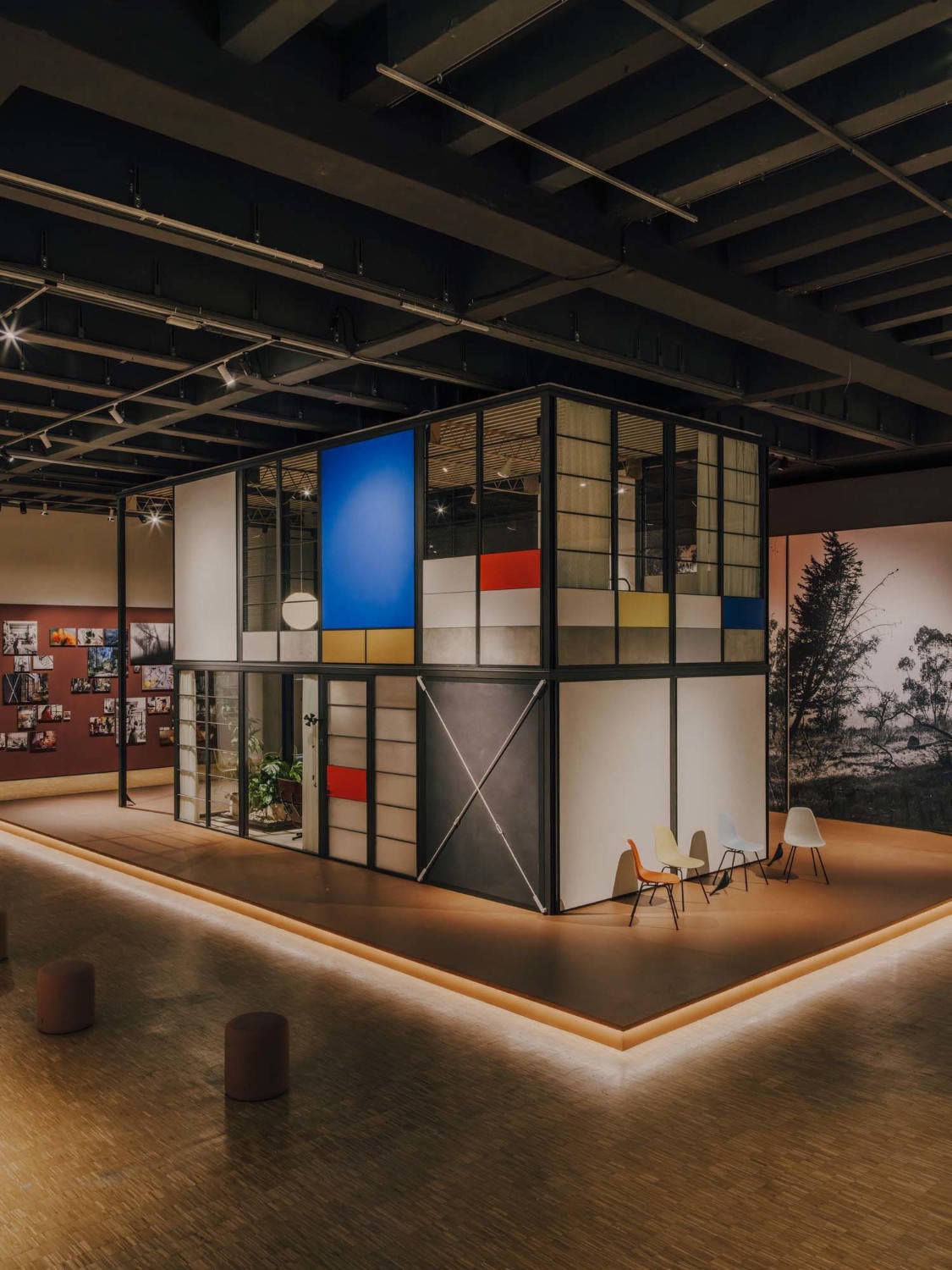 Drei Ausstellungen in Mailand zeigten, wie Archive zu neuen Produkten werden