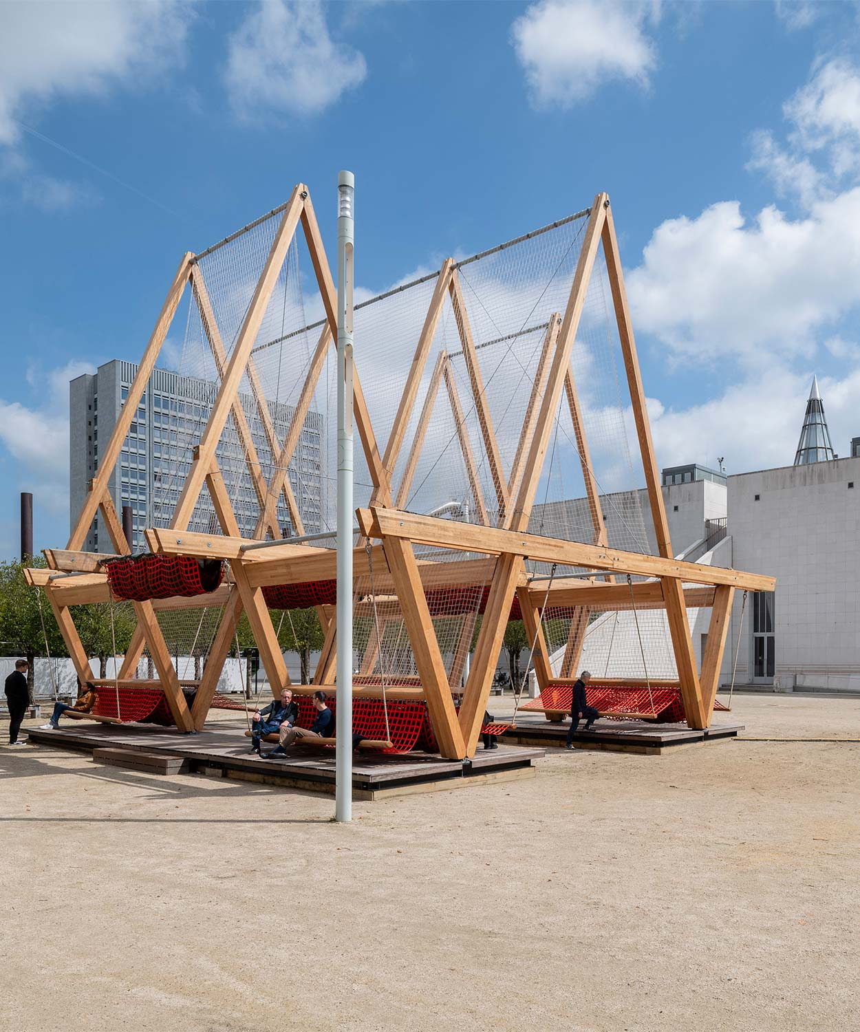 Ausstellung „WEtransFORM. Zur Zukunft des Bauens“ in der Bundeskunsthalle Bonn